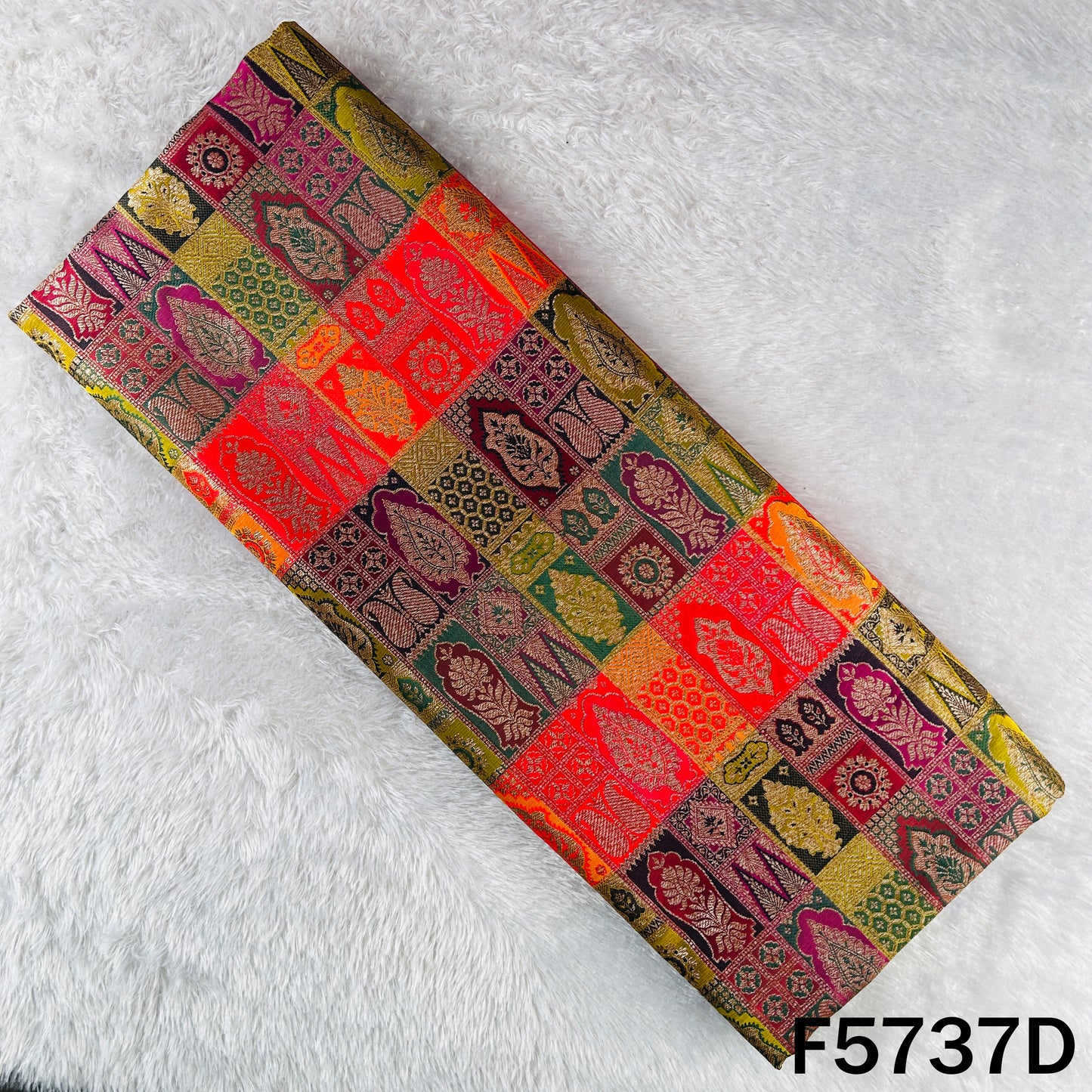 Banarasi Brocade Fabric - F5737