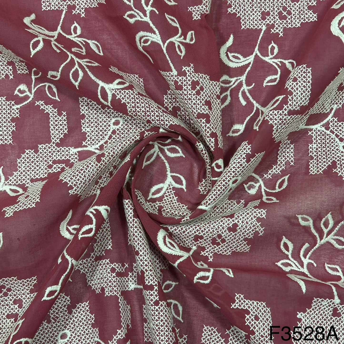 Cross Stitch Embroidered 2*2 Rubia Cotton Fabric-F3528