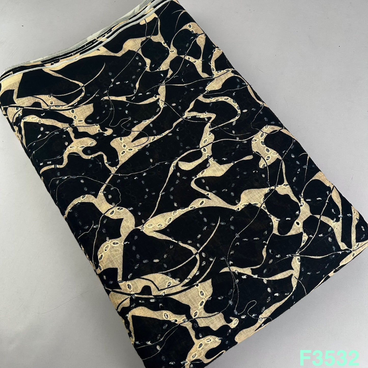 Hakoba Printed Linen Cotton Fabric-F3532