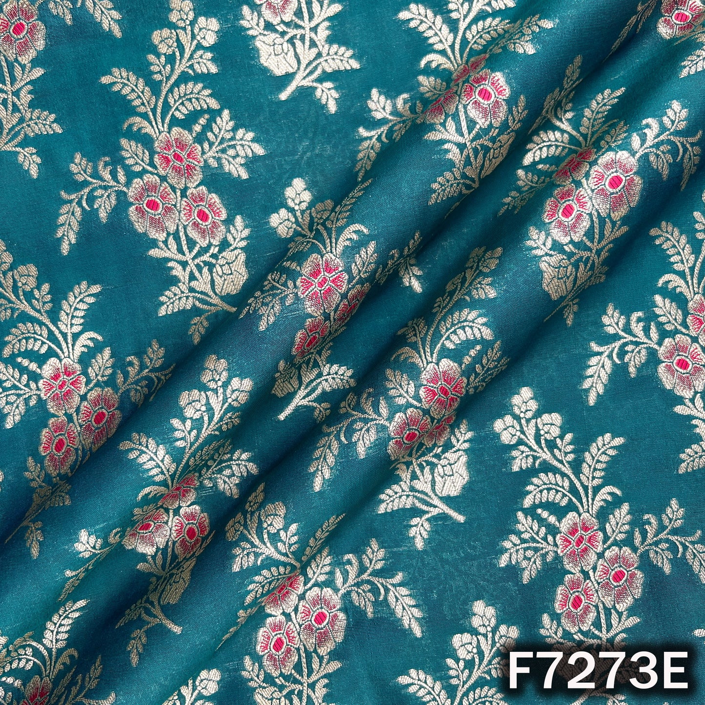 Banarasi Brocade Fabric - F7273