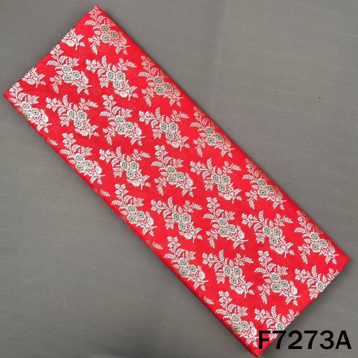 Banarasi Brocade Fabric - F7273