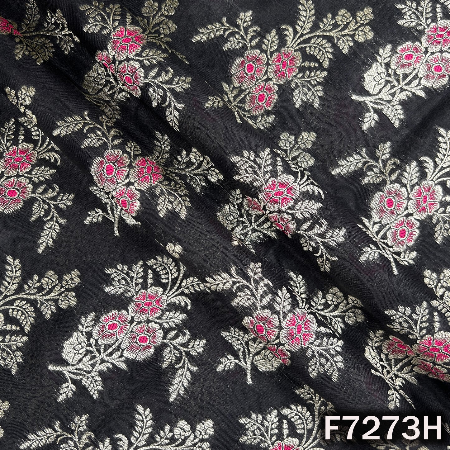 Banarasi Brocade Fabric - F7273
