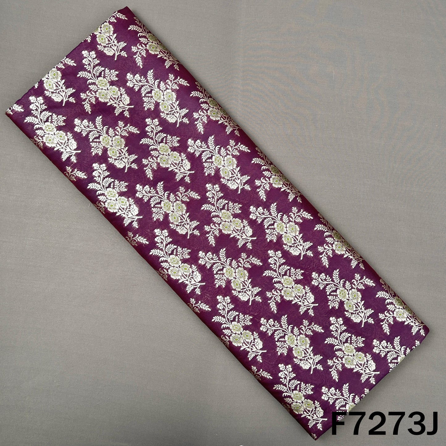 Banarasi Brocade Fabric - F7273