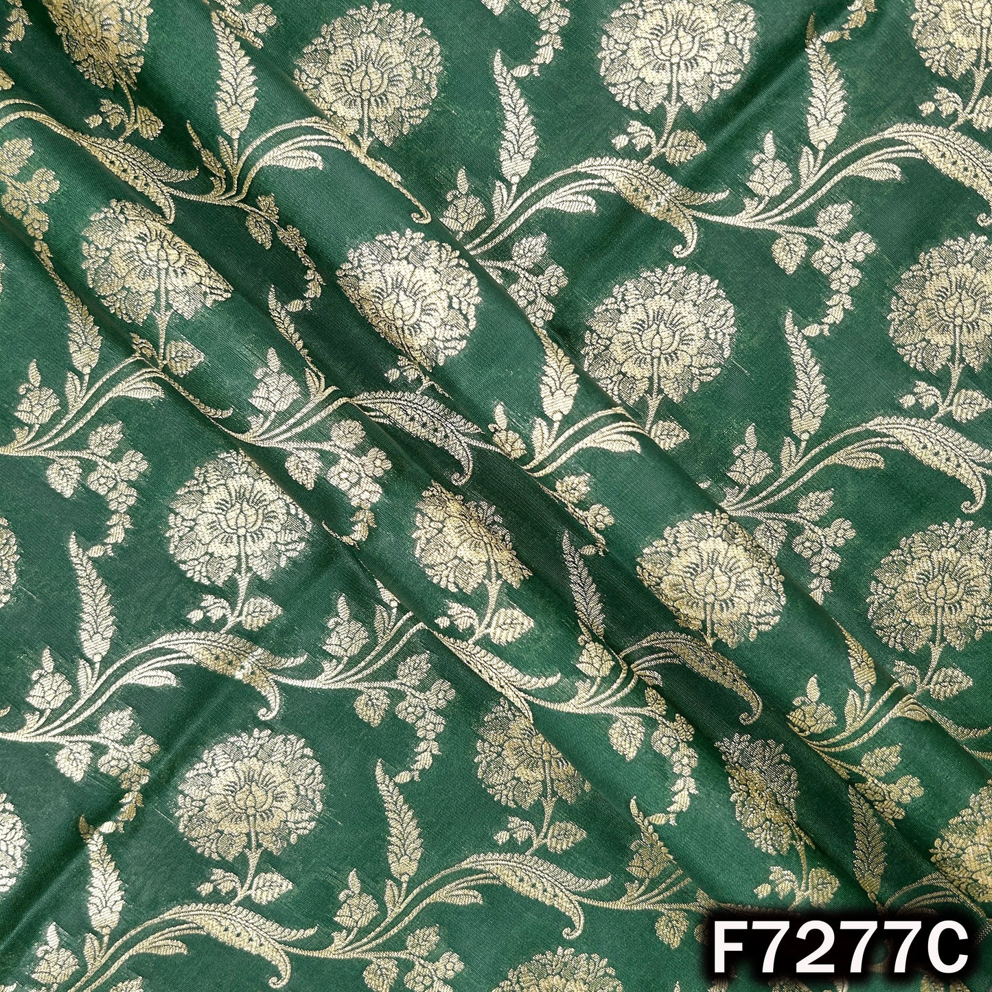 Banarasi Brocade Fabric - F7277