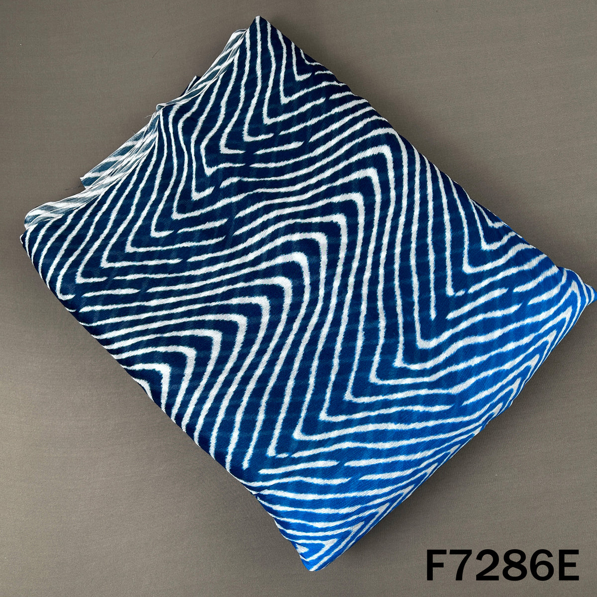 Zig Zag Print Dual Tone Chinnon Chiffon Fabric - F7286