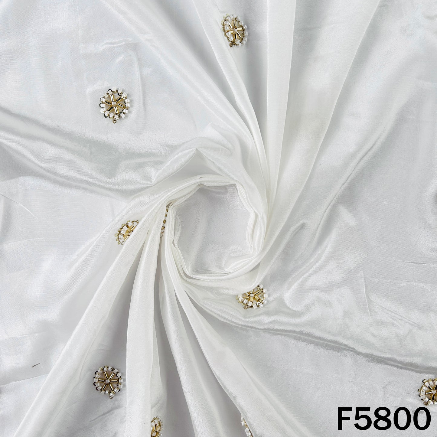 Dyeable Cut Dana Work Crepe Fabric - F5800