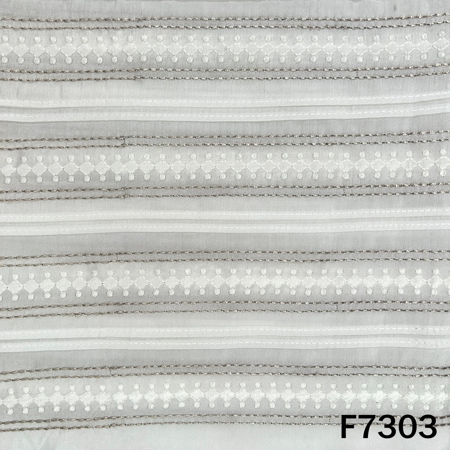 Dayeable Thread Zari Work Dola Silk Fabric - F7303