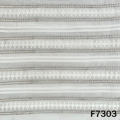 Dayeable Thread Zari Work Dola Silk Fabric - F7303