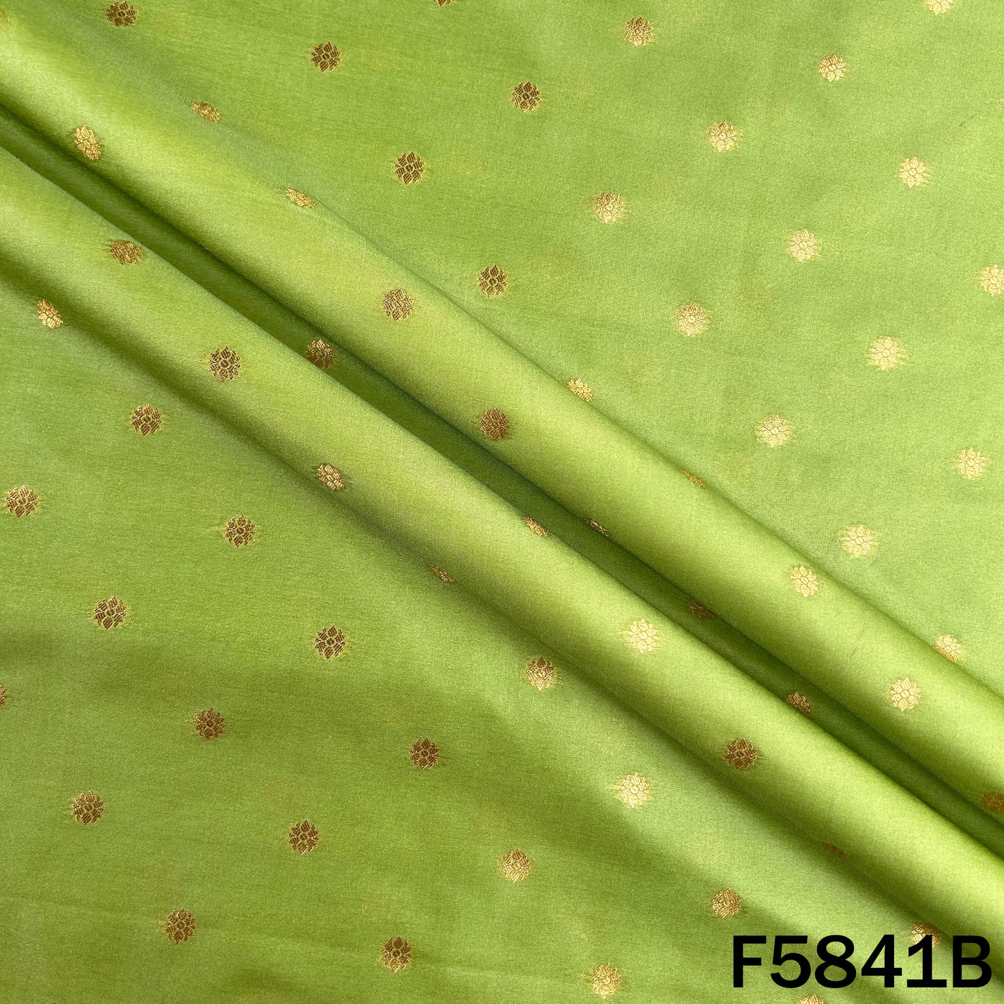 Zari Buti Work Banarasi Brocade Fabric - F5841