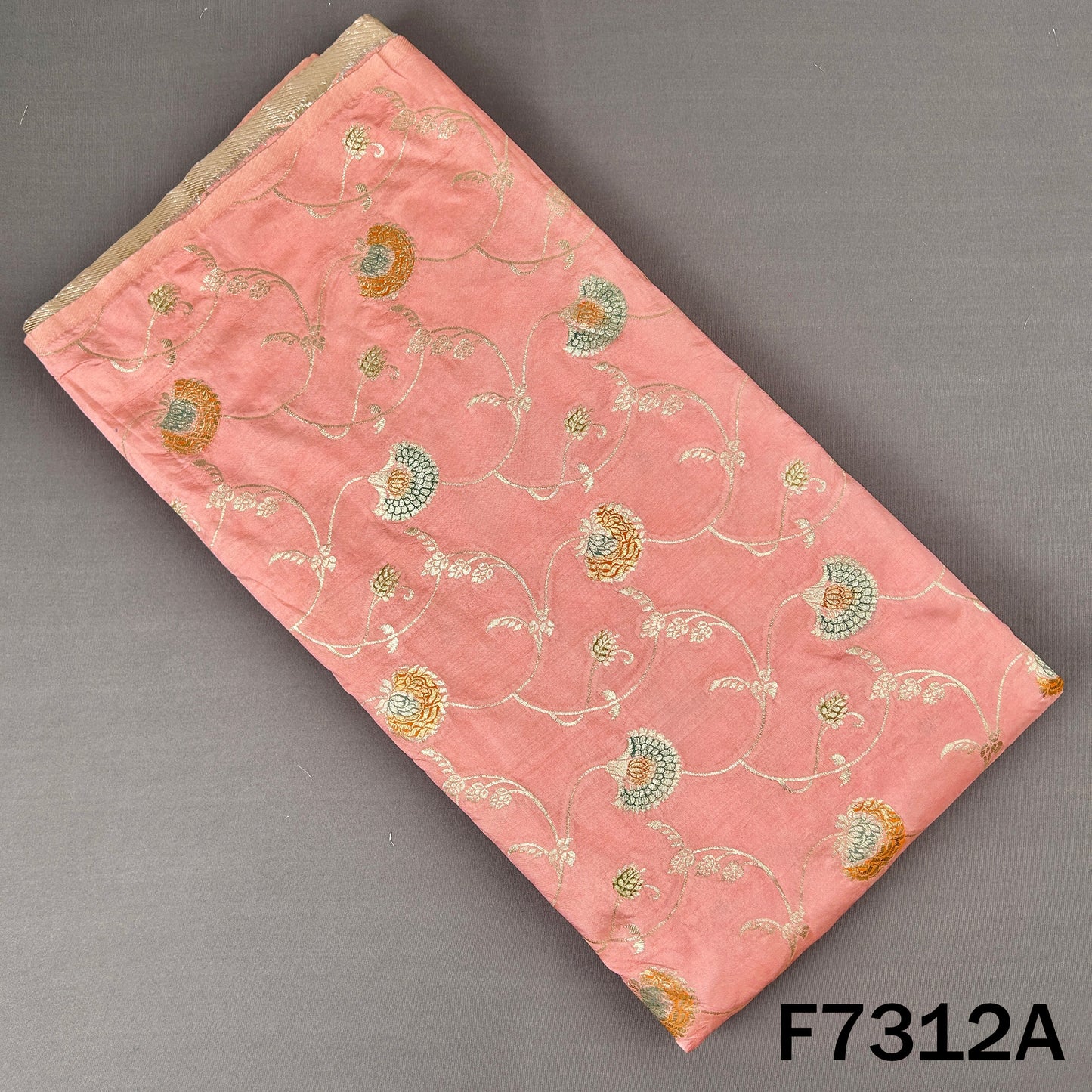 Banarasi Brocade Fabric - F7312
