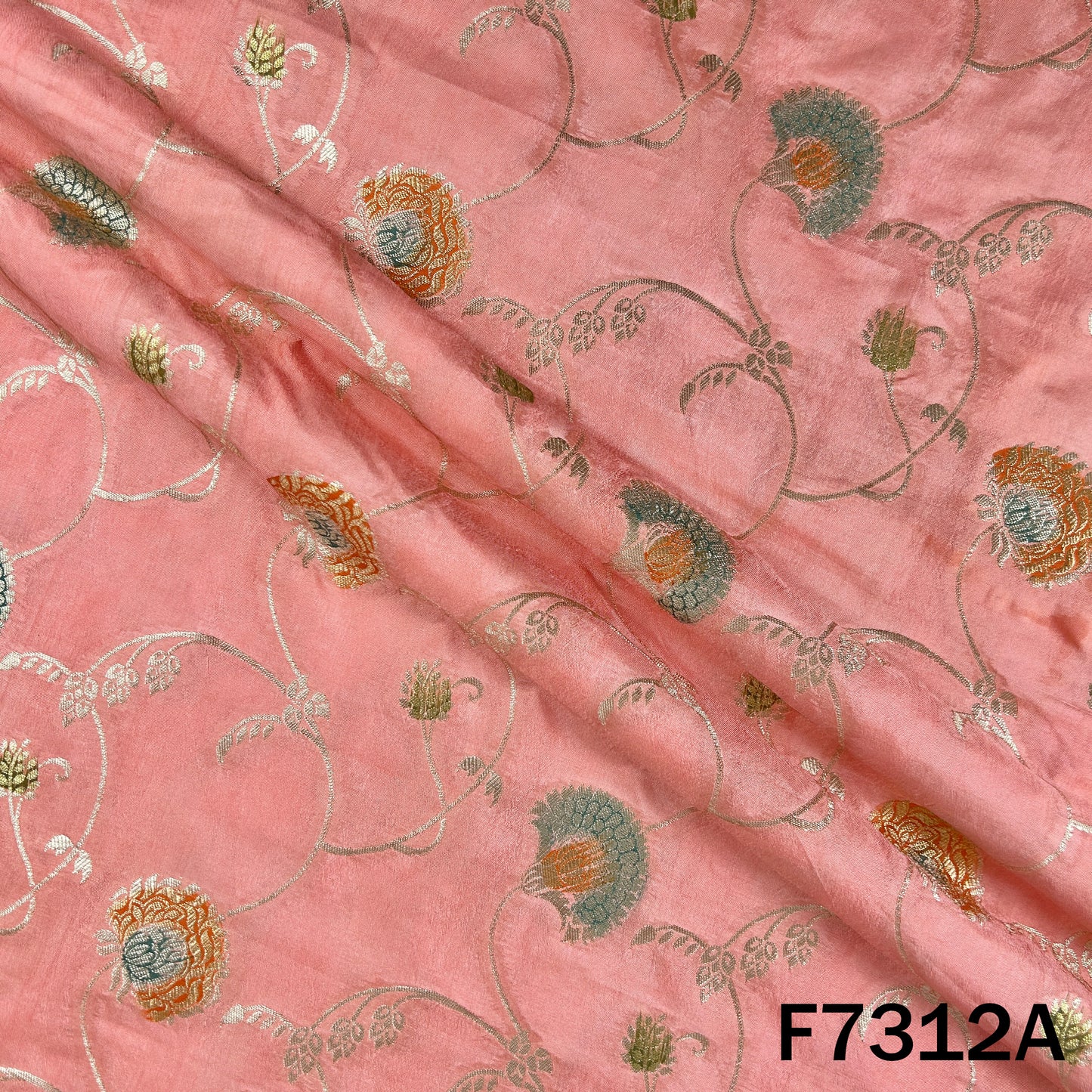 Banarasi Brocade Fabric - F7312