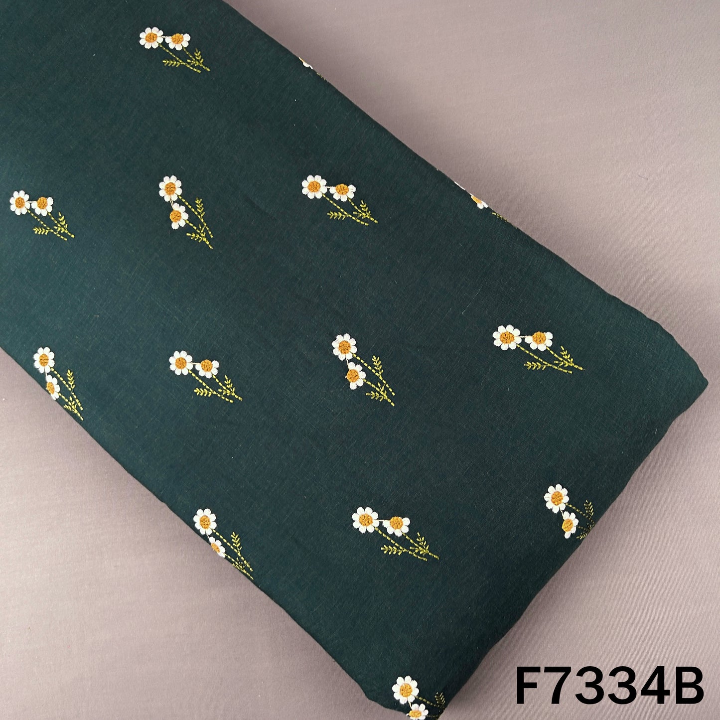 Thread Work Linen Fabric - F7334