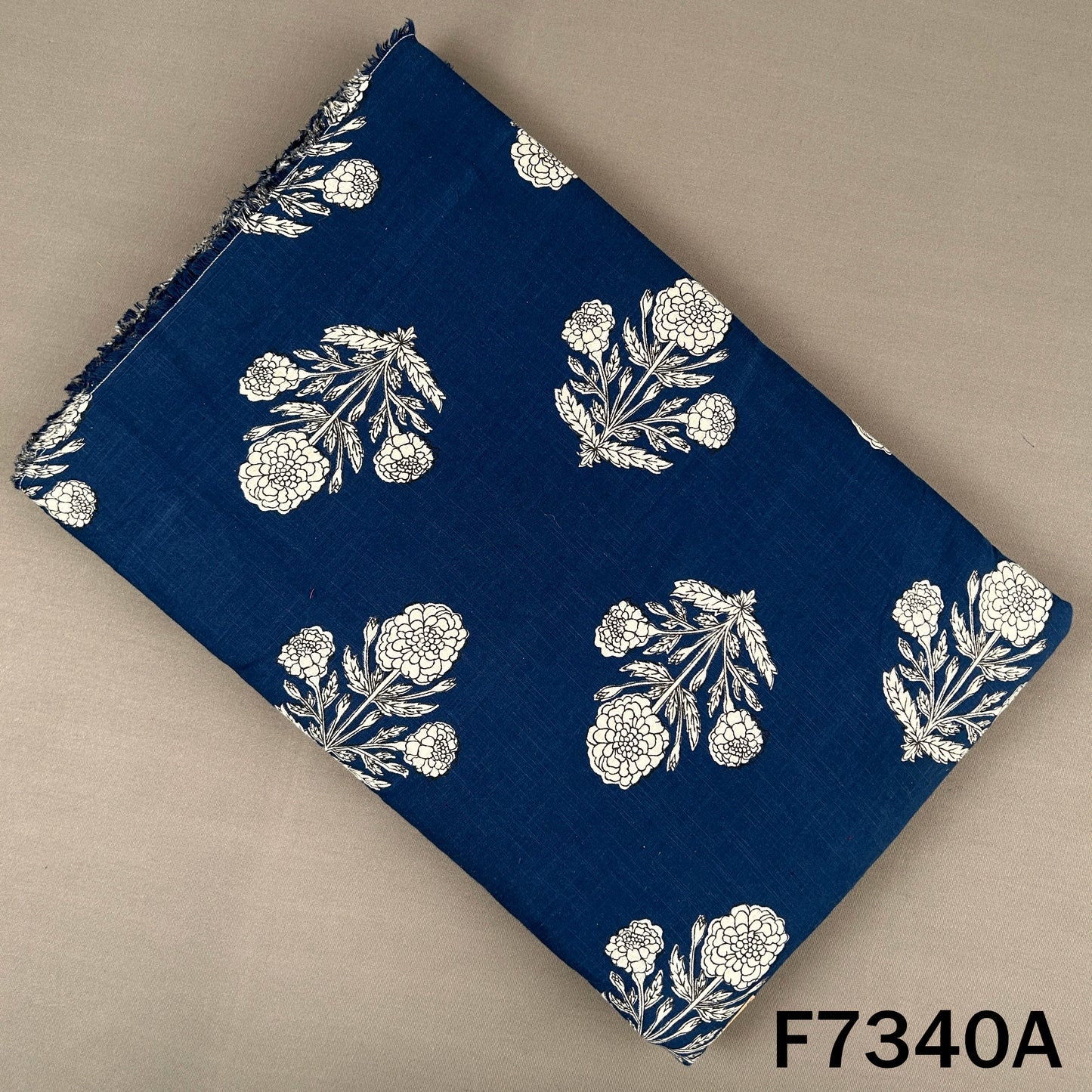 Printed Slub Cotton Fabric - F7340