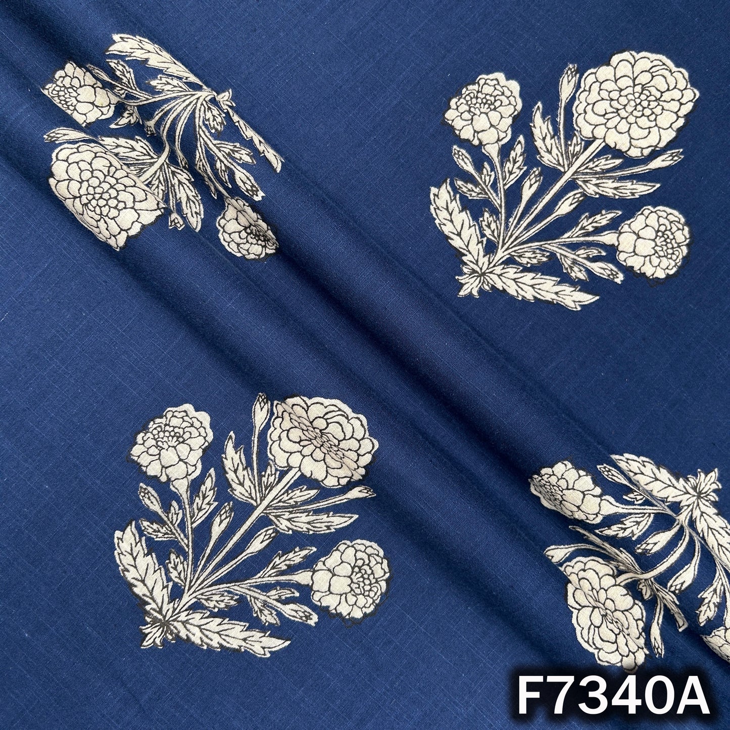 Printed Slub Cotton Fabric - F7340