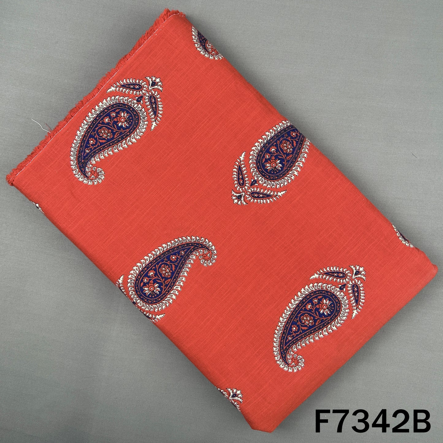 Printed Slub Cotton Fabric - F7342