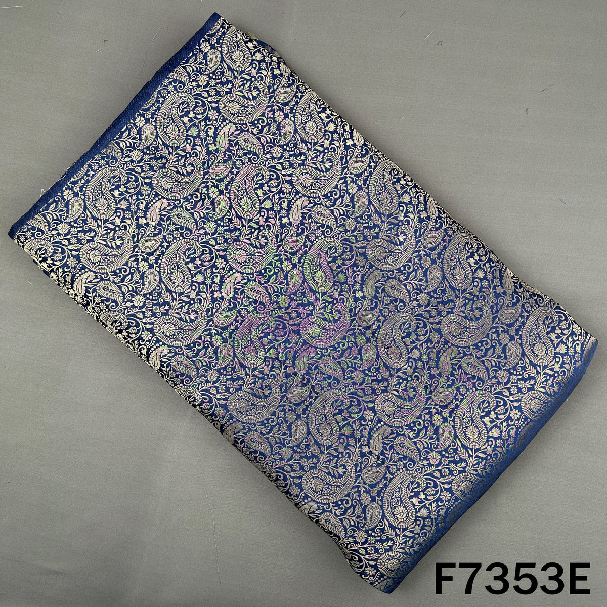 Zari Work Banarasi Silk Fabric - F7353