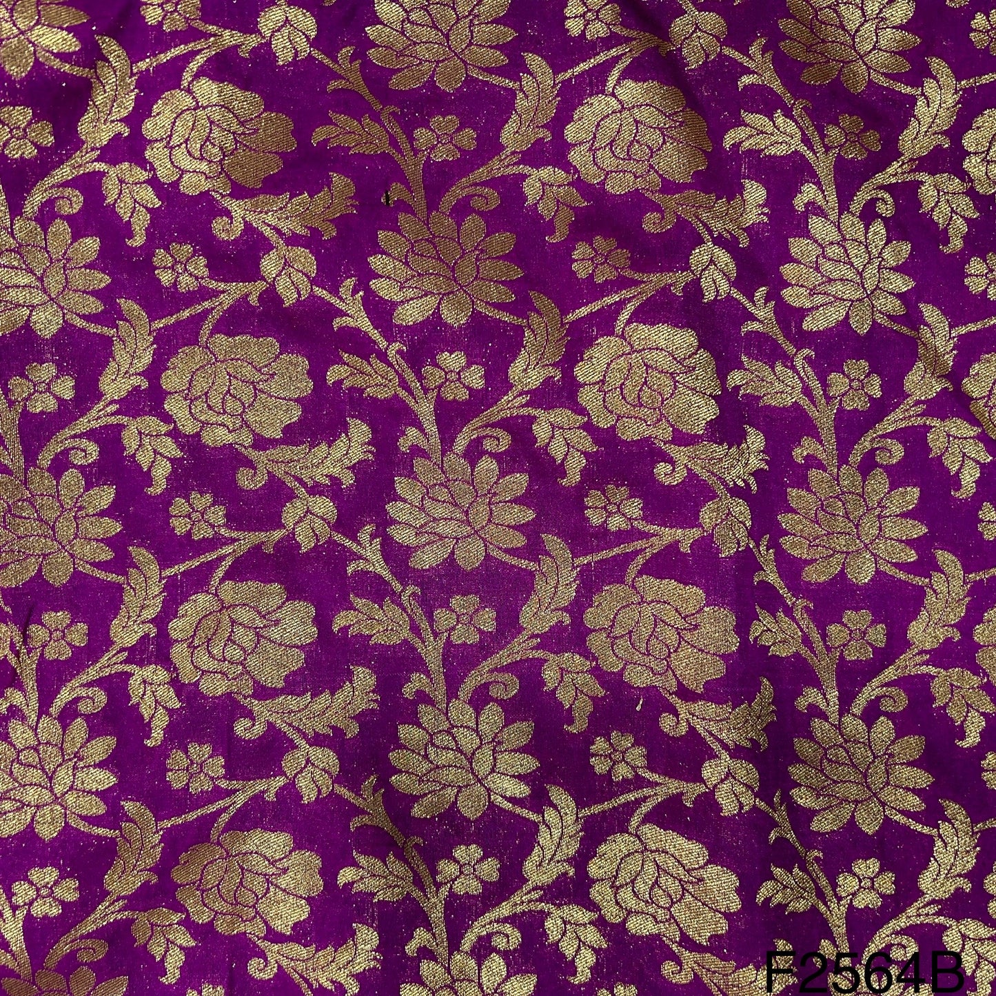 Banarasi Brocade Fabric-F2564