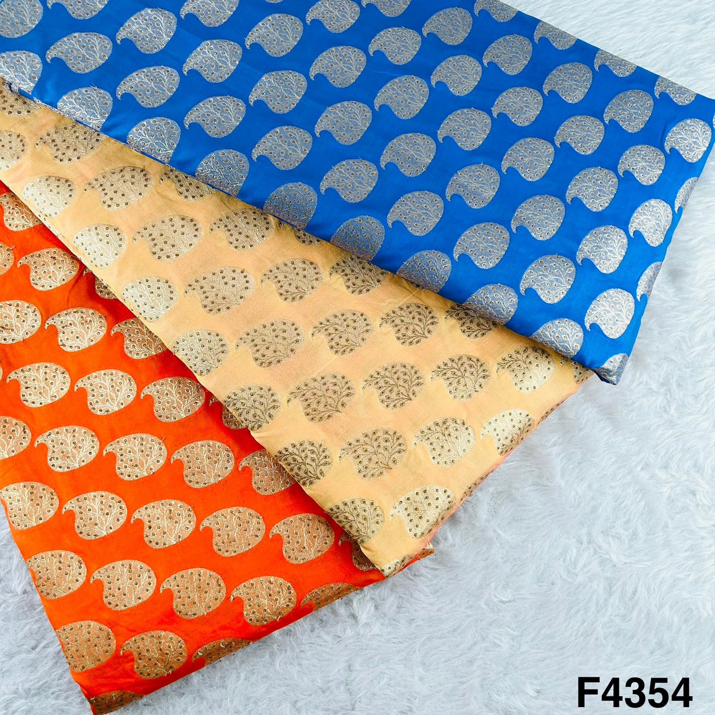 Banarasi Brocade Fabric-F4354