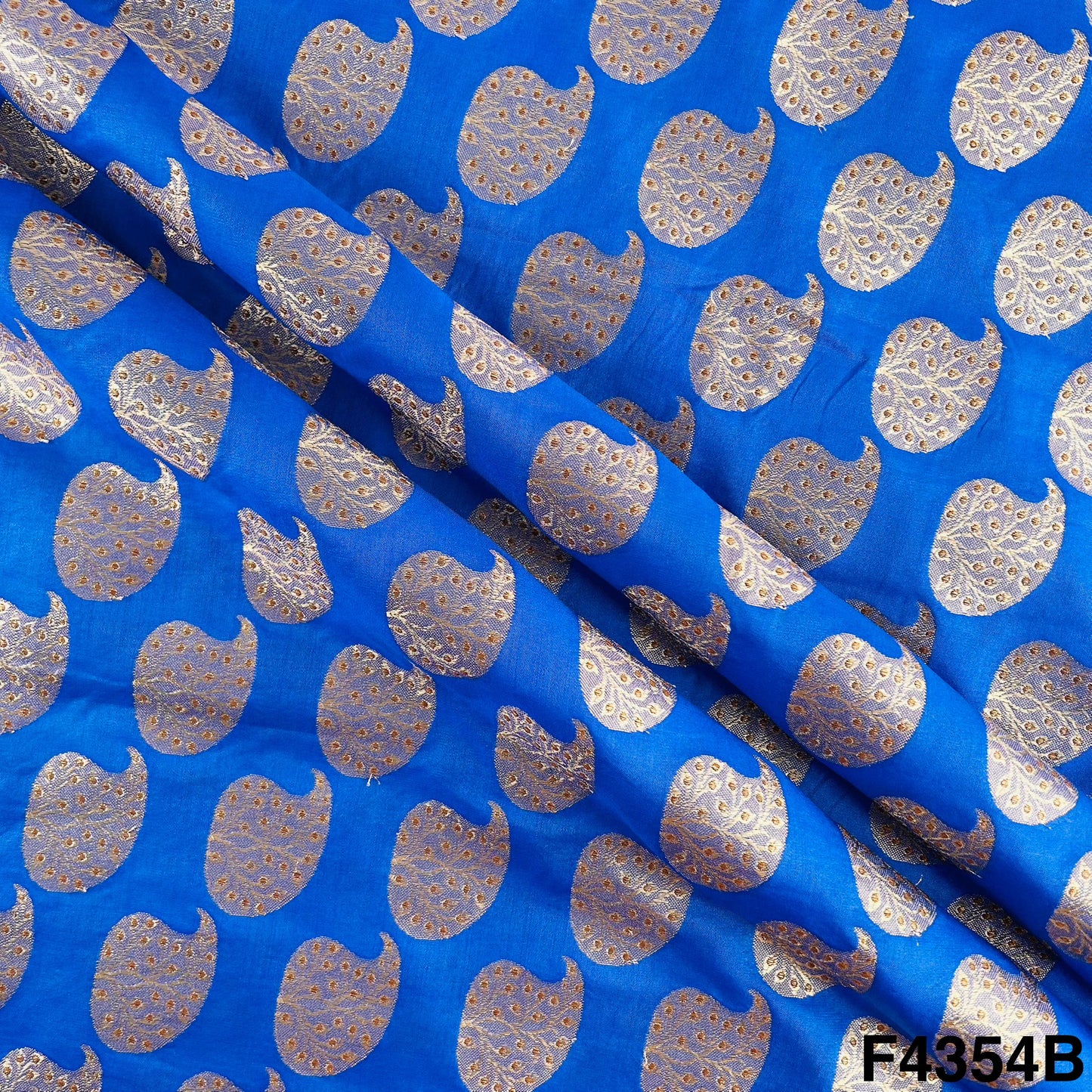 Banarasi Brocade Fabric-F4354