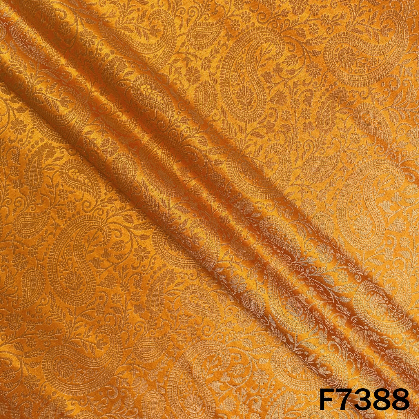 Zari Work Banarasi Silk Fabric - F7388