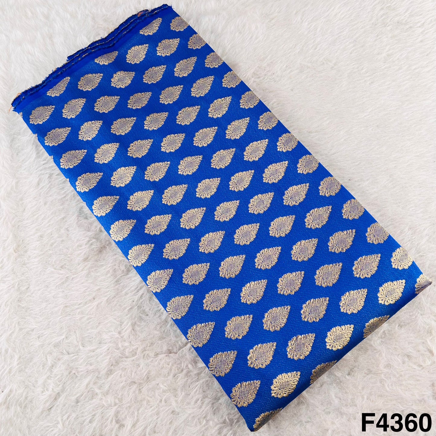 Banarasi Brocade Fabric-F4360