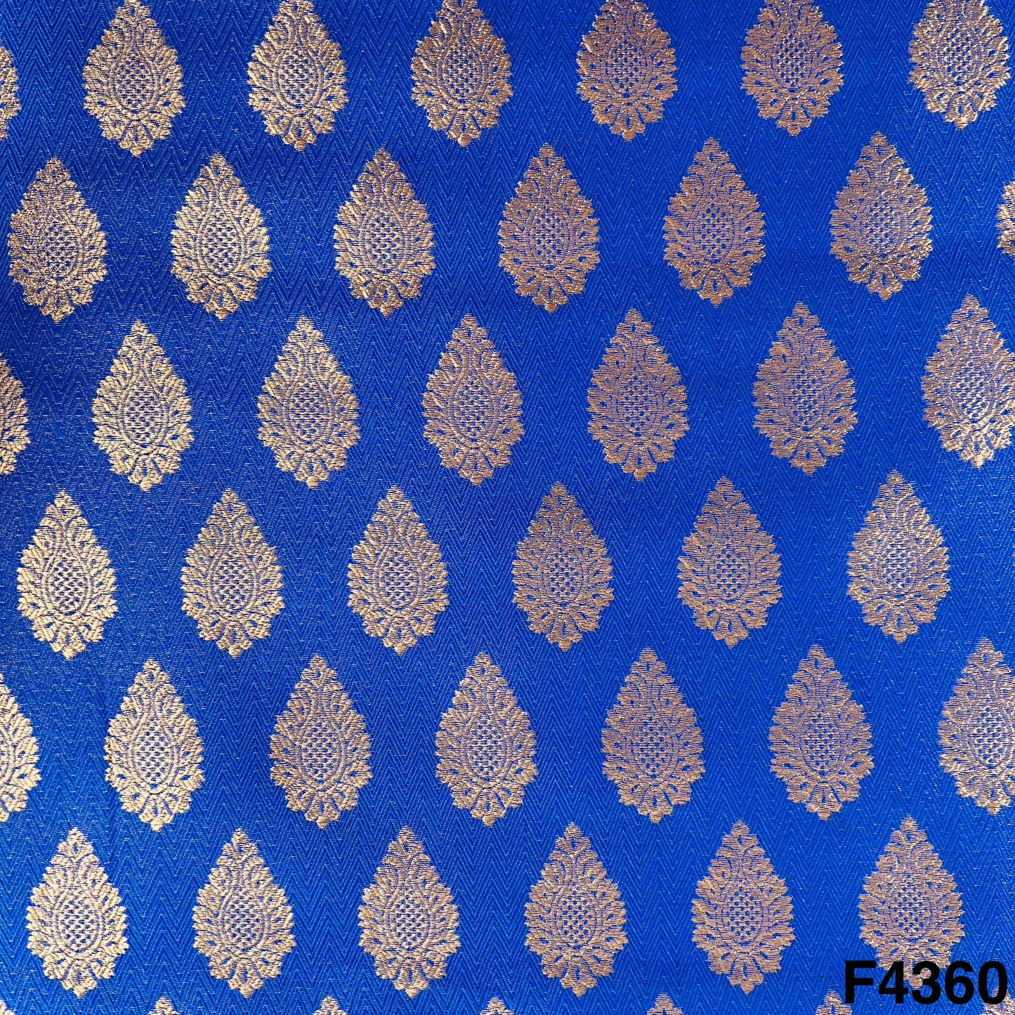 Banarasi Brocade Fabric-F4360