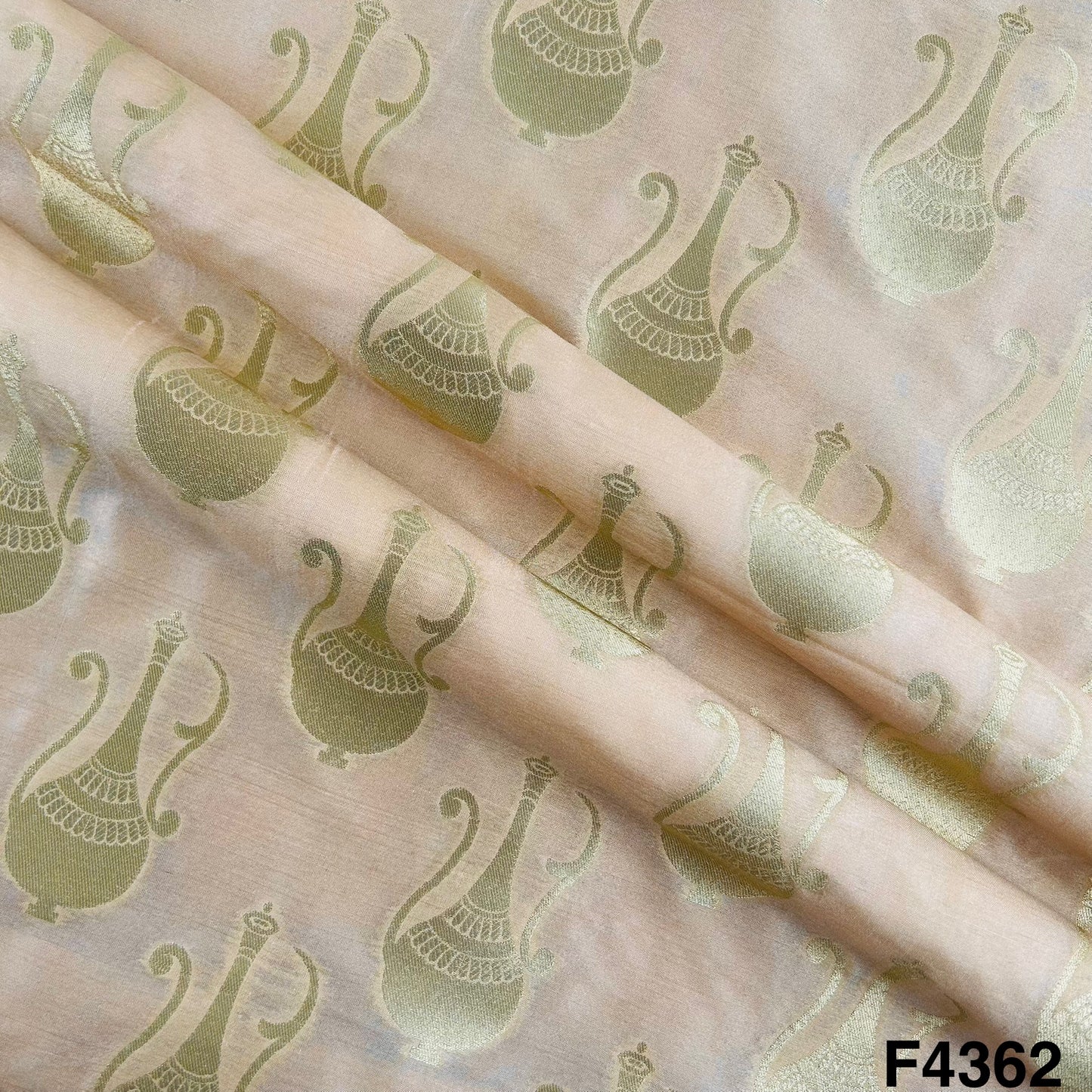 Banarasi Brocade Fabric-F4362