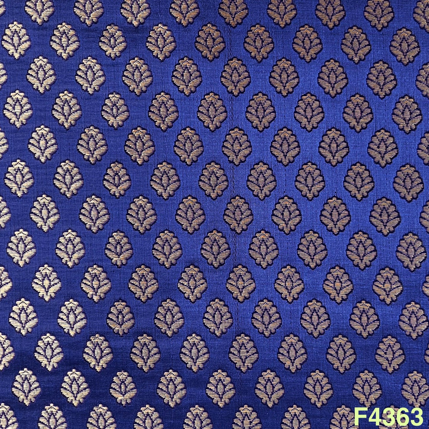 Banarasi Brocade Fabric-F4363