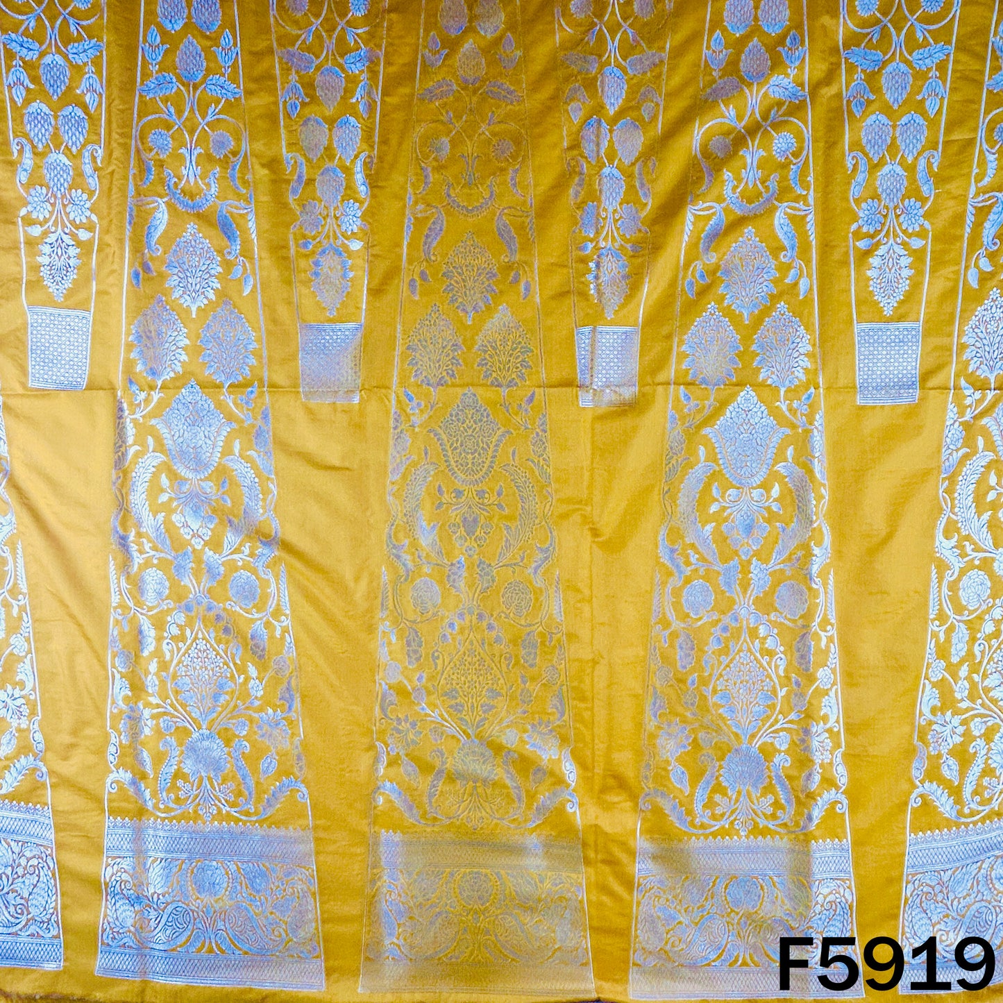 Lehenga Choli Set Pure Brocade Fabric - F5919