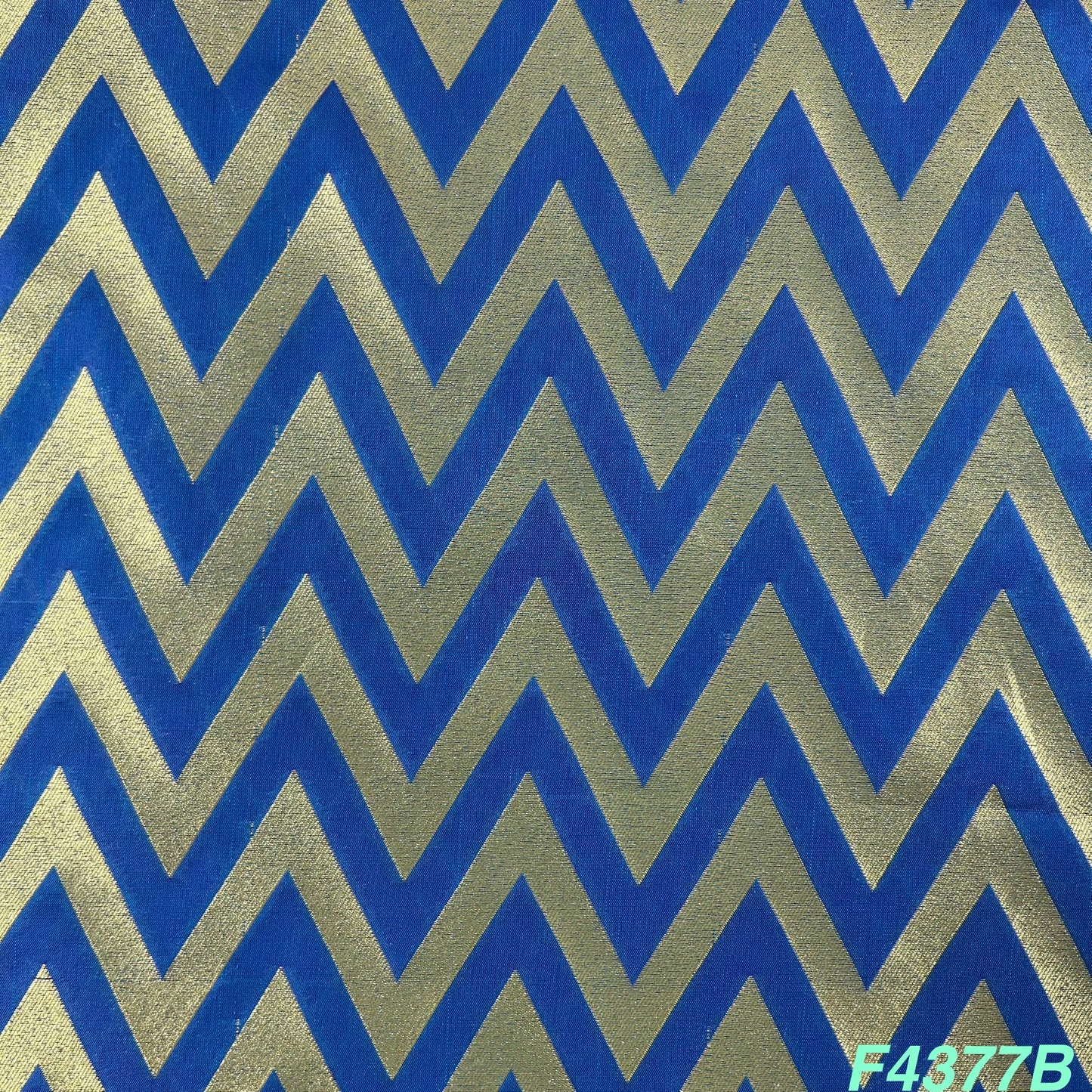 Banarasi Brocade Fabric-F4377