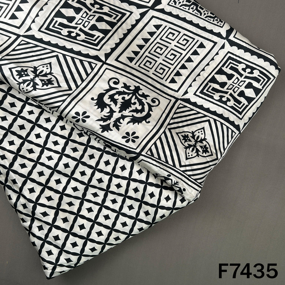 Digital Print Crepe Satin Fabric - F7435