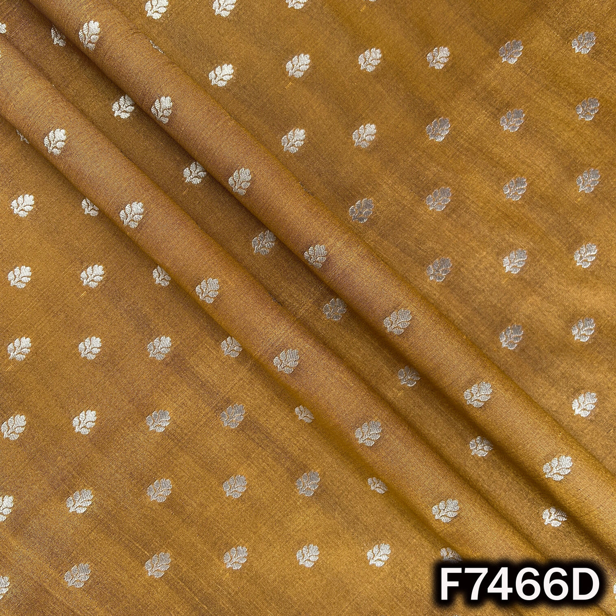 Banarasi Brocade Fabric - F7466