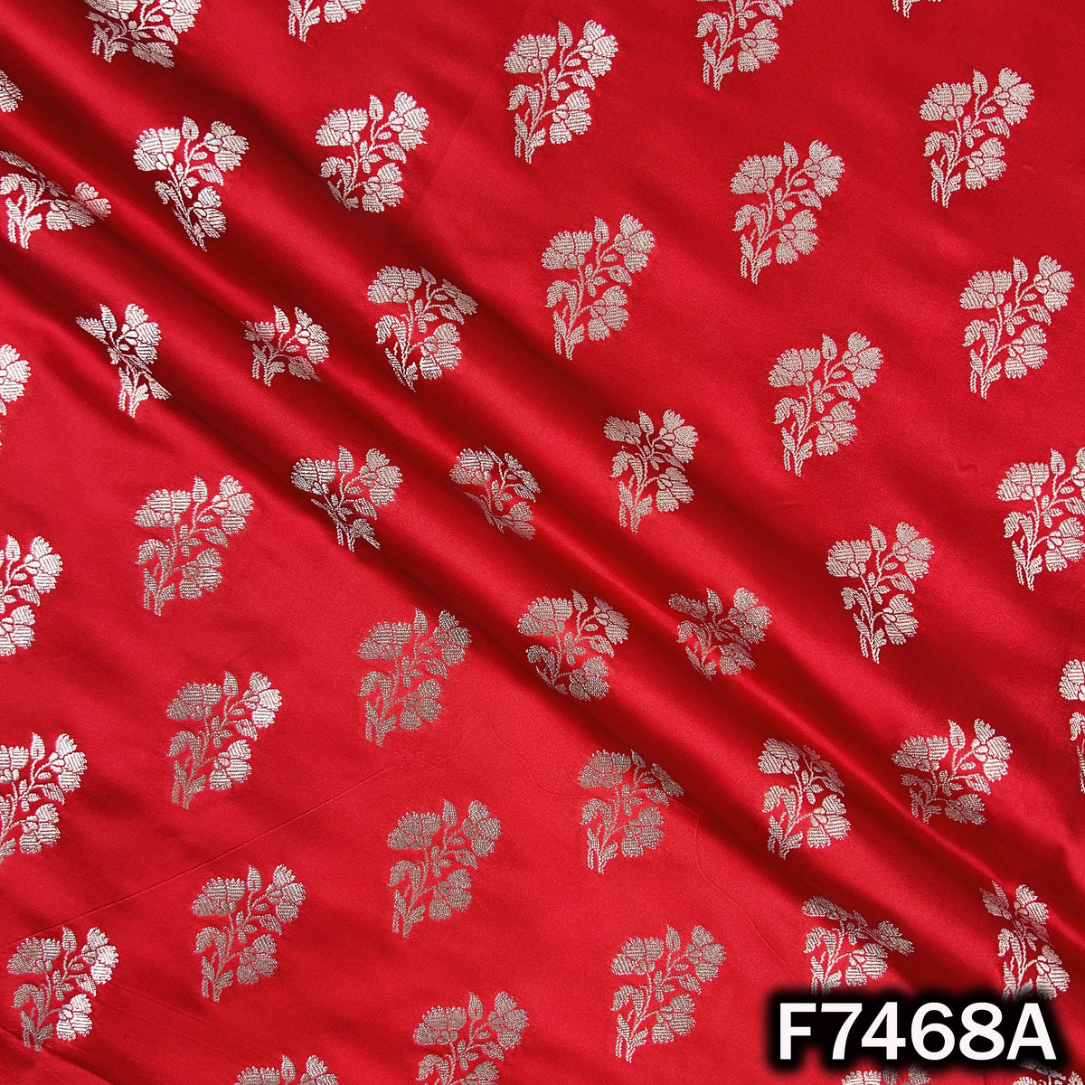 Banarasi Brocade Fabric - F7468