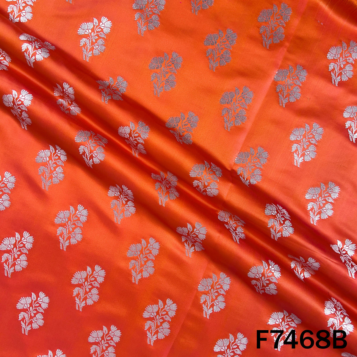 Banarasi Brocade Fabric - F7468