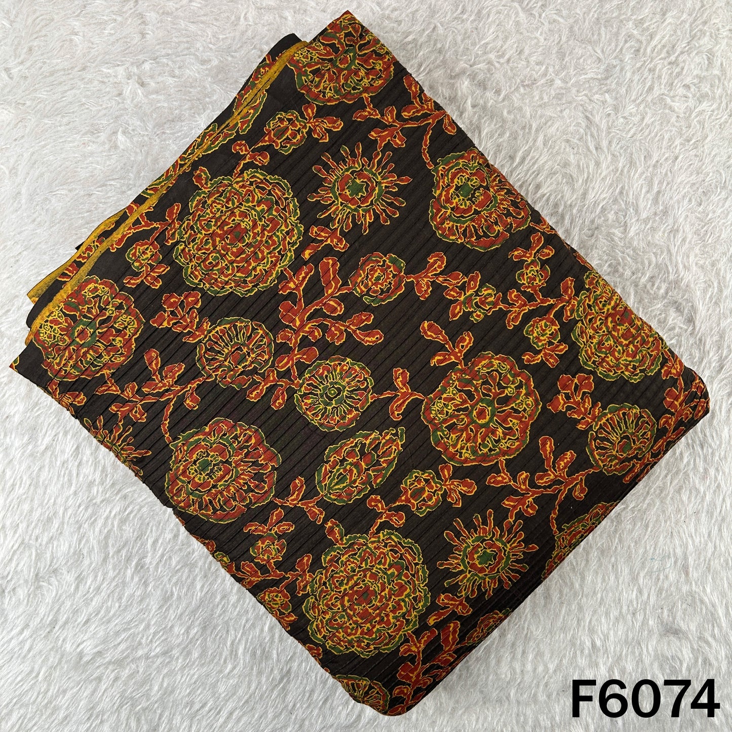 Printed Pintex Cotton Fabric - F6074