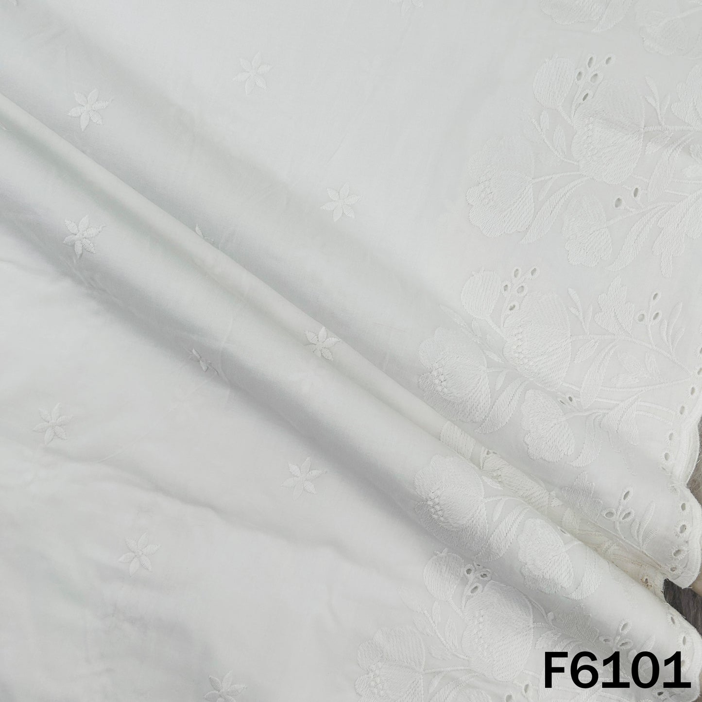 Chikankari Cotton Fabric - F6101