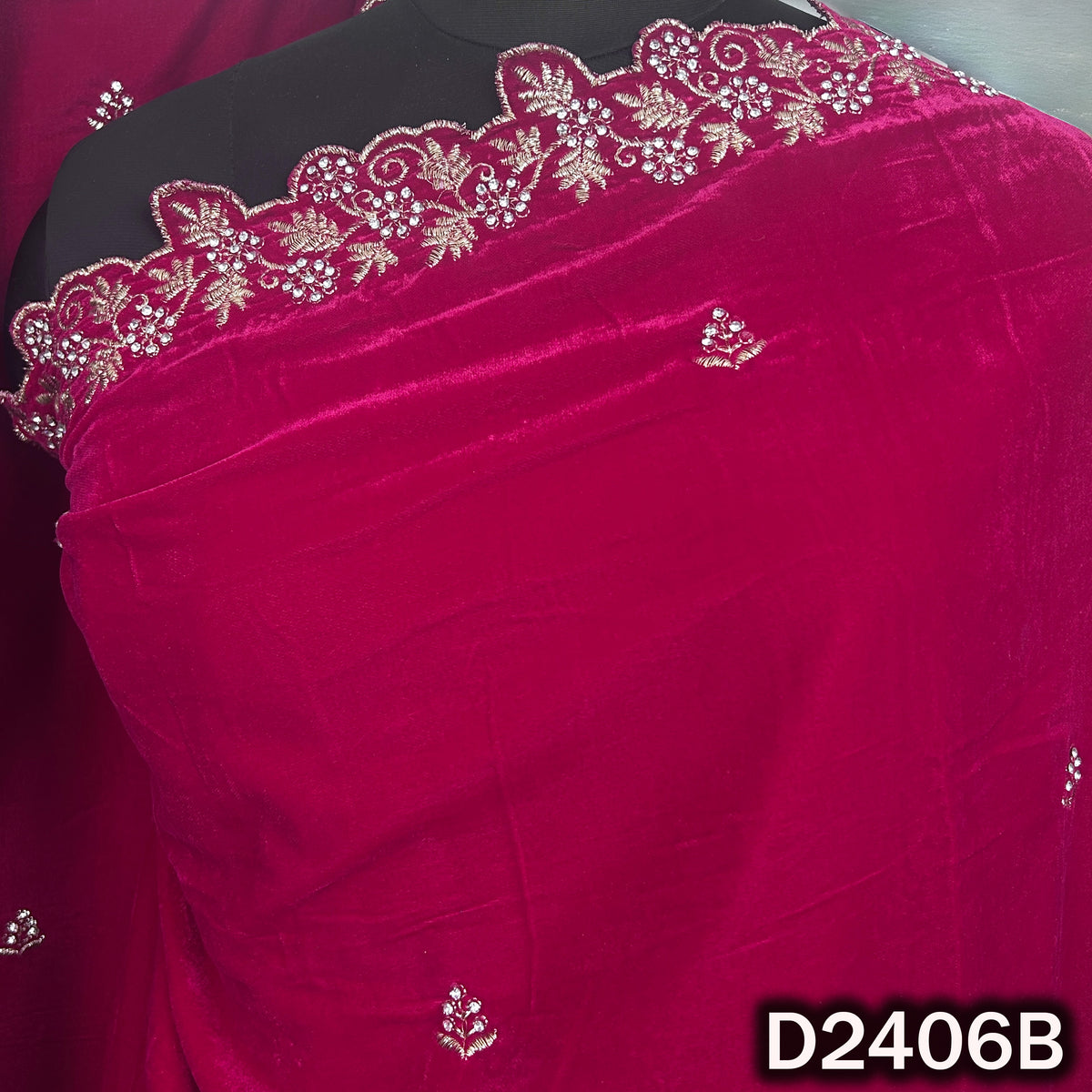Zari Buti With Stone Work Velvet Dupatta - D2406