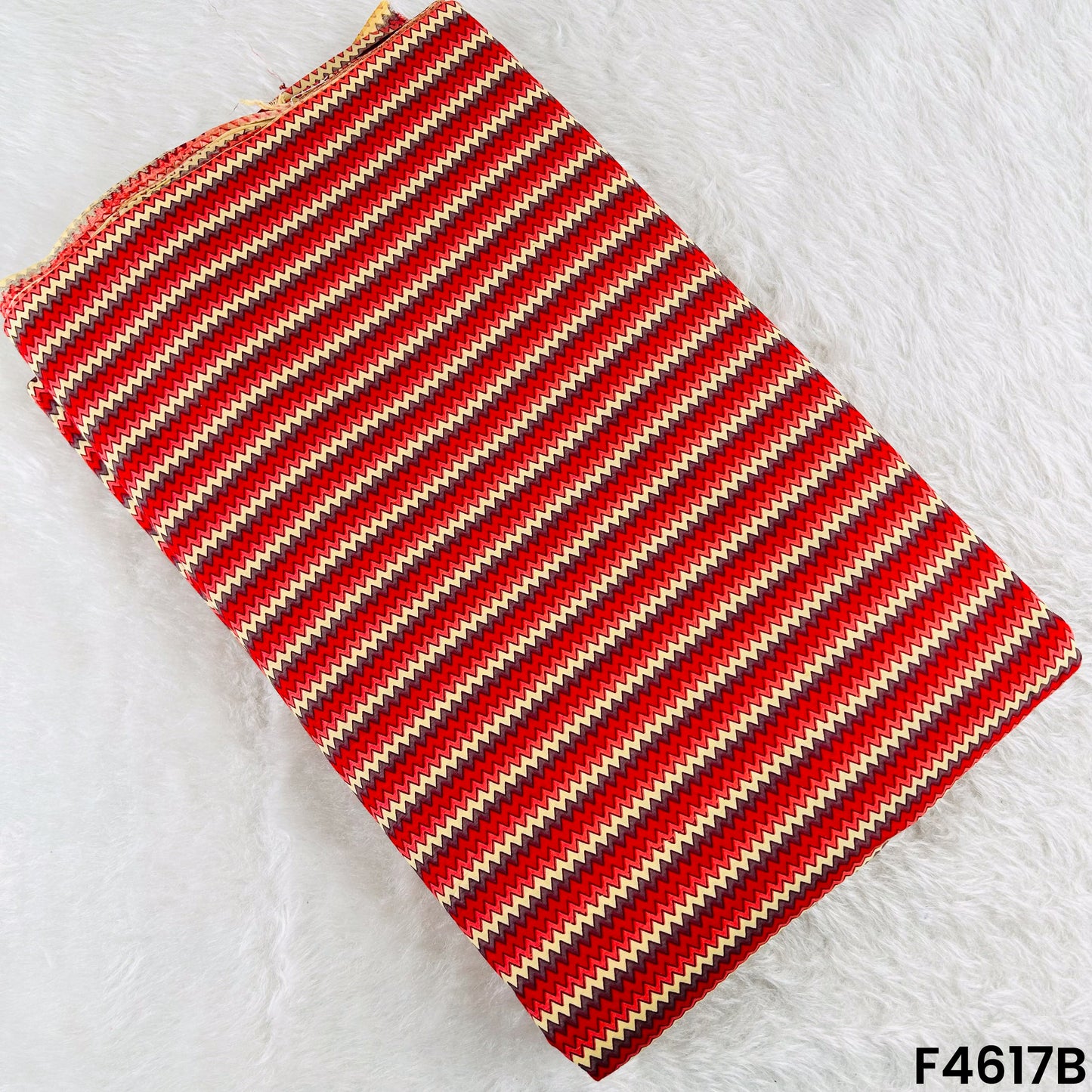 Printed Cambric Cotton Fabric- F4617