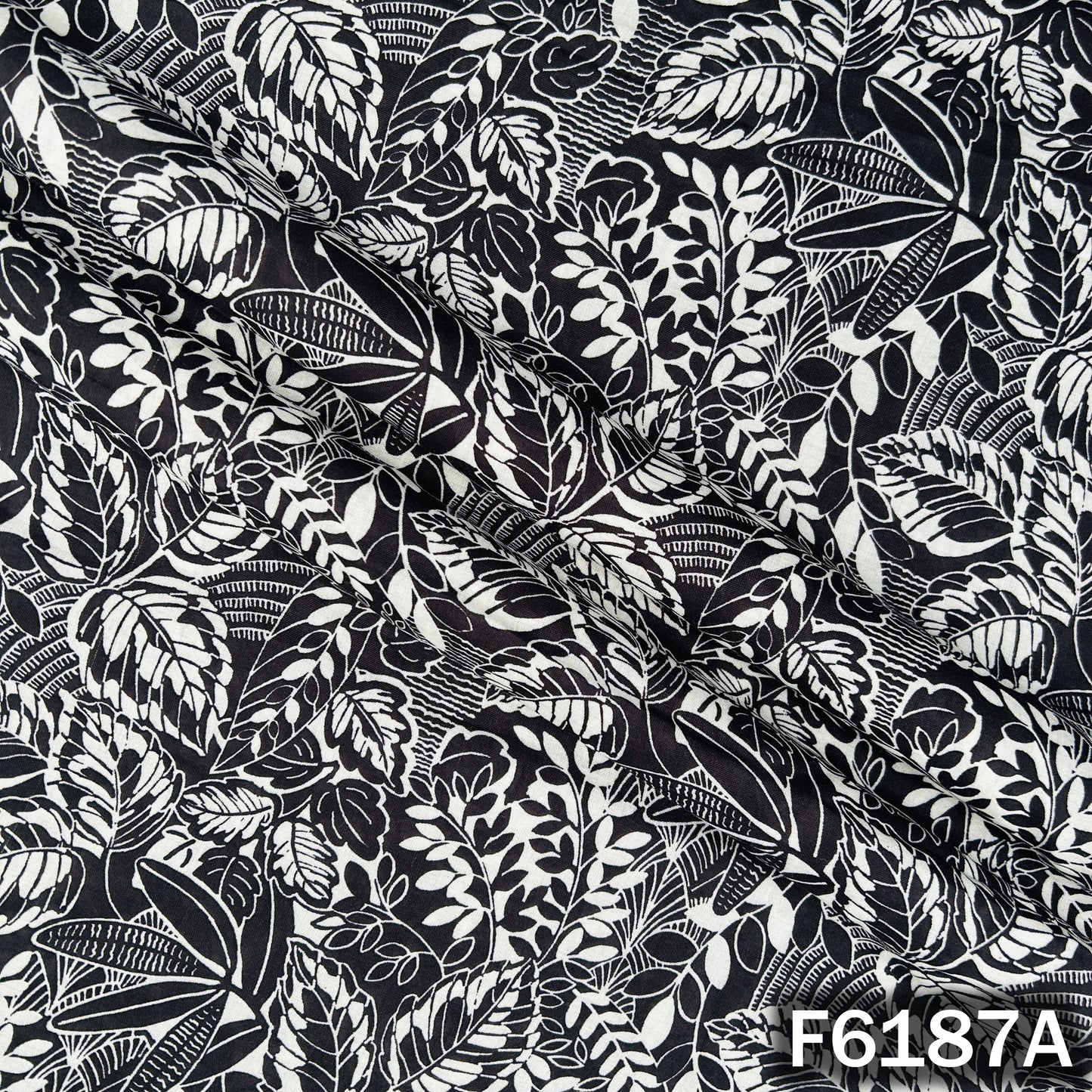 Digital Print Mul Cotton Fabric - F6187