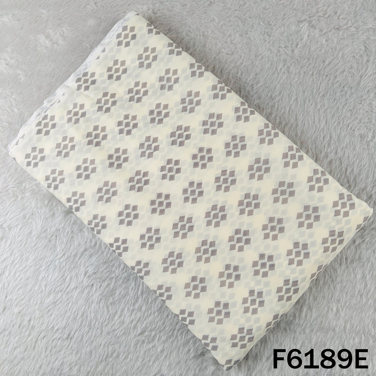 Digital Print Mul Cotton Fabric - F6189