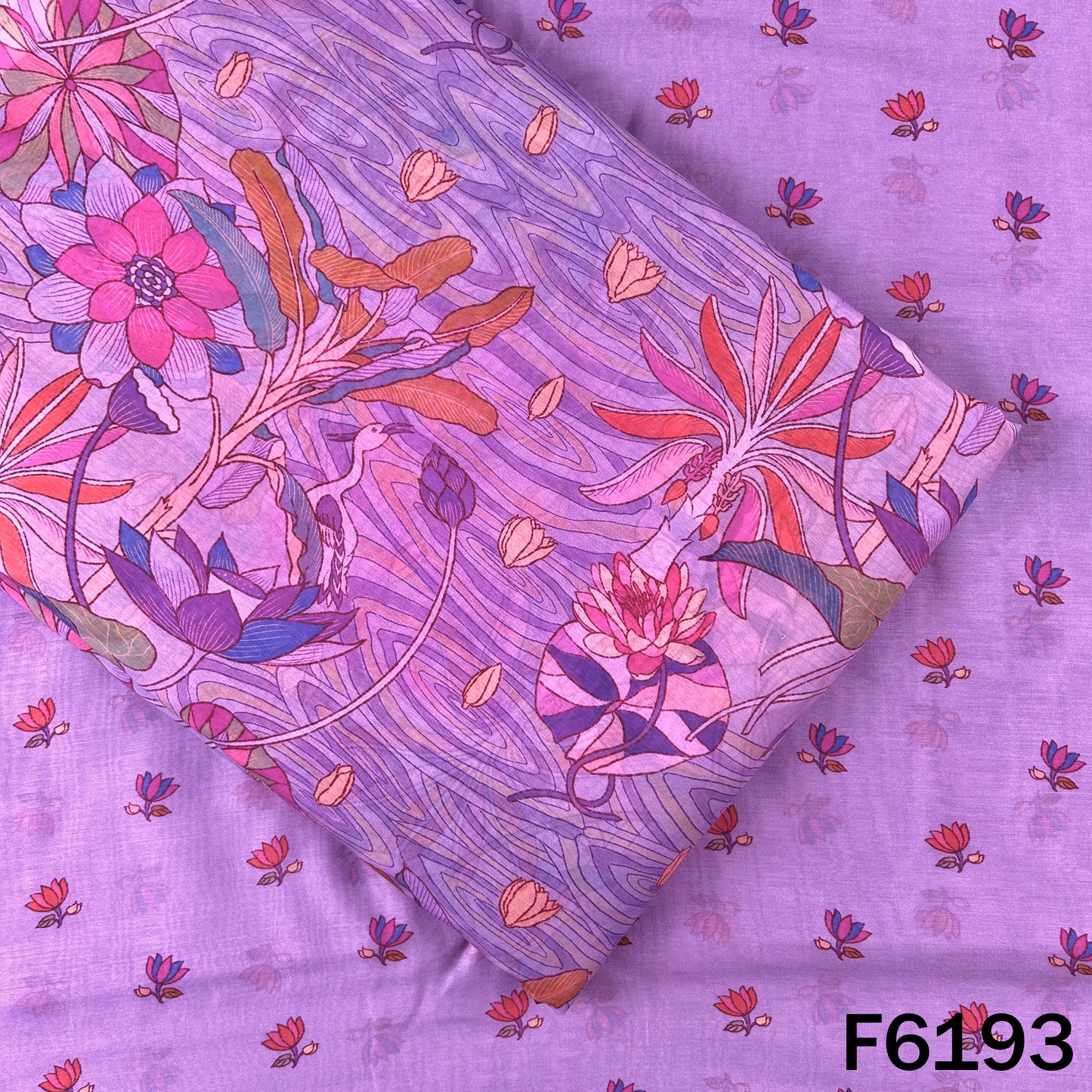 Digital Print Muslin Cotton Fabric - F6193