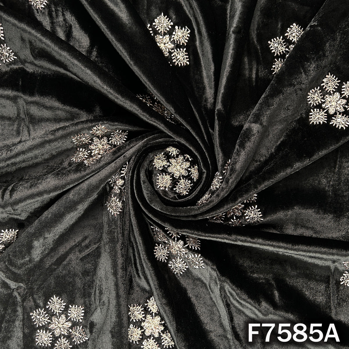 Cut Dana Zari Work Velvet Fabric - F7585