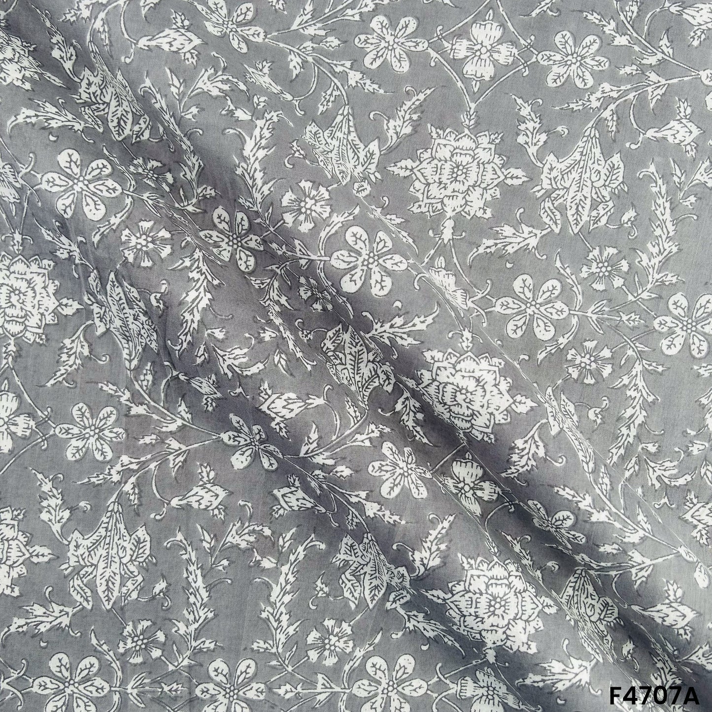 Printed Cambric Cotton Fabric- F4707