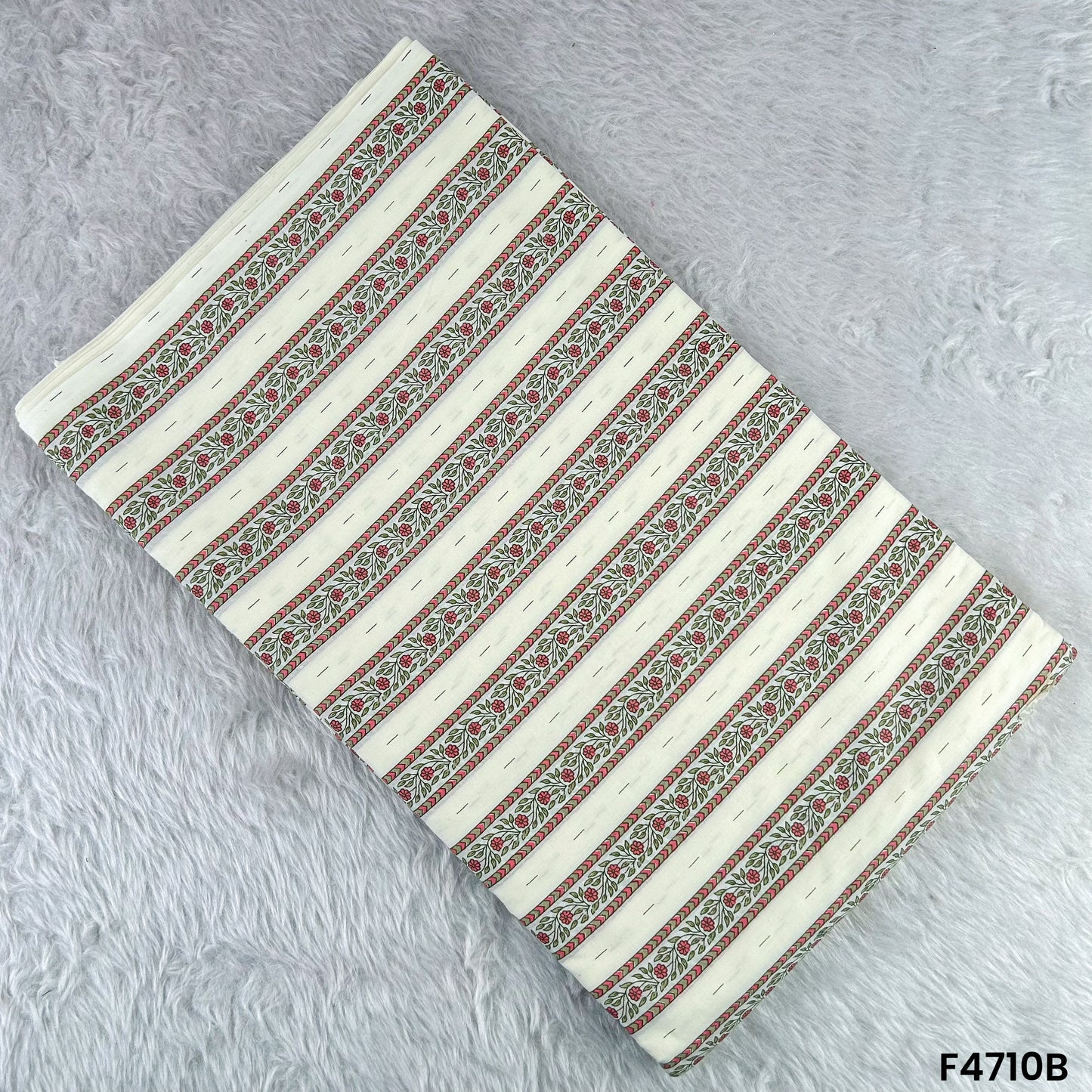 Printed Cambric Cotton Fabric- F4710