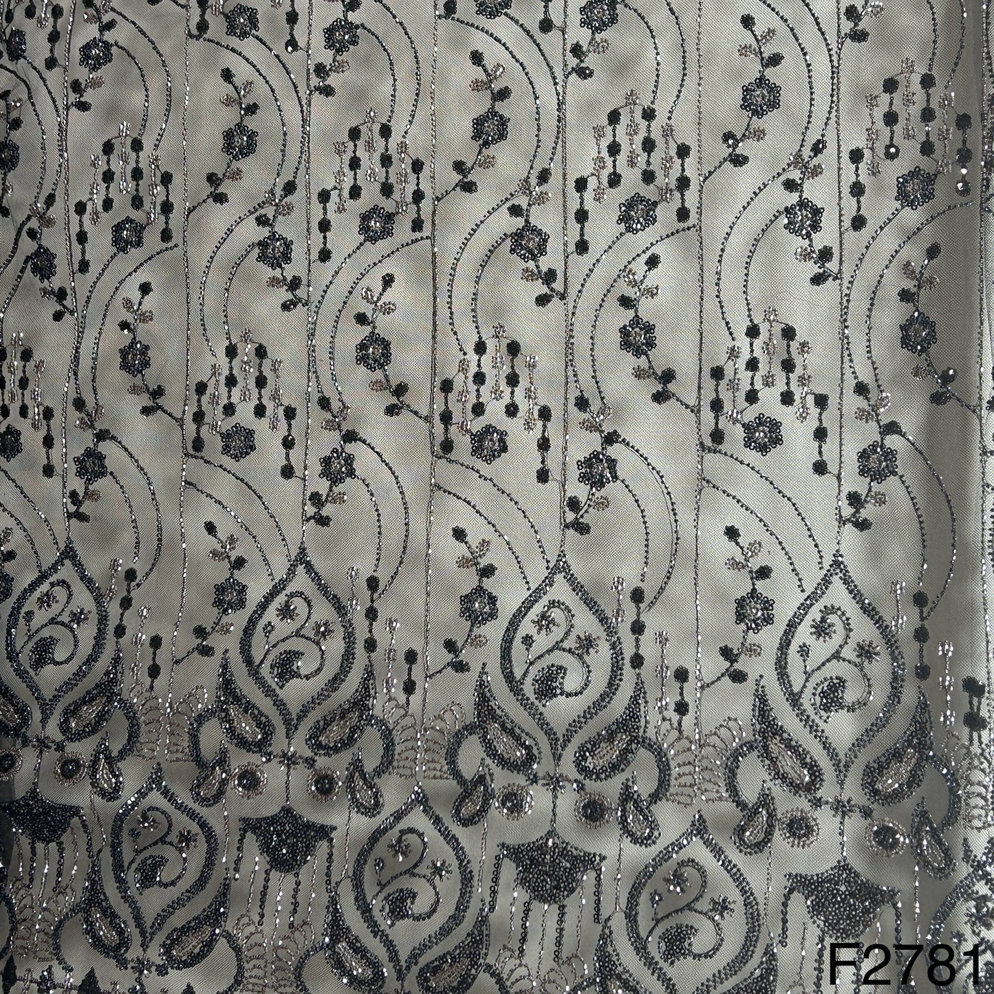 Cut Dana Work Sequins Embroidered Net fabric -F2781