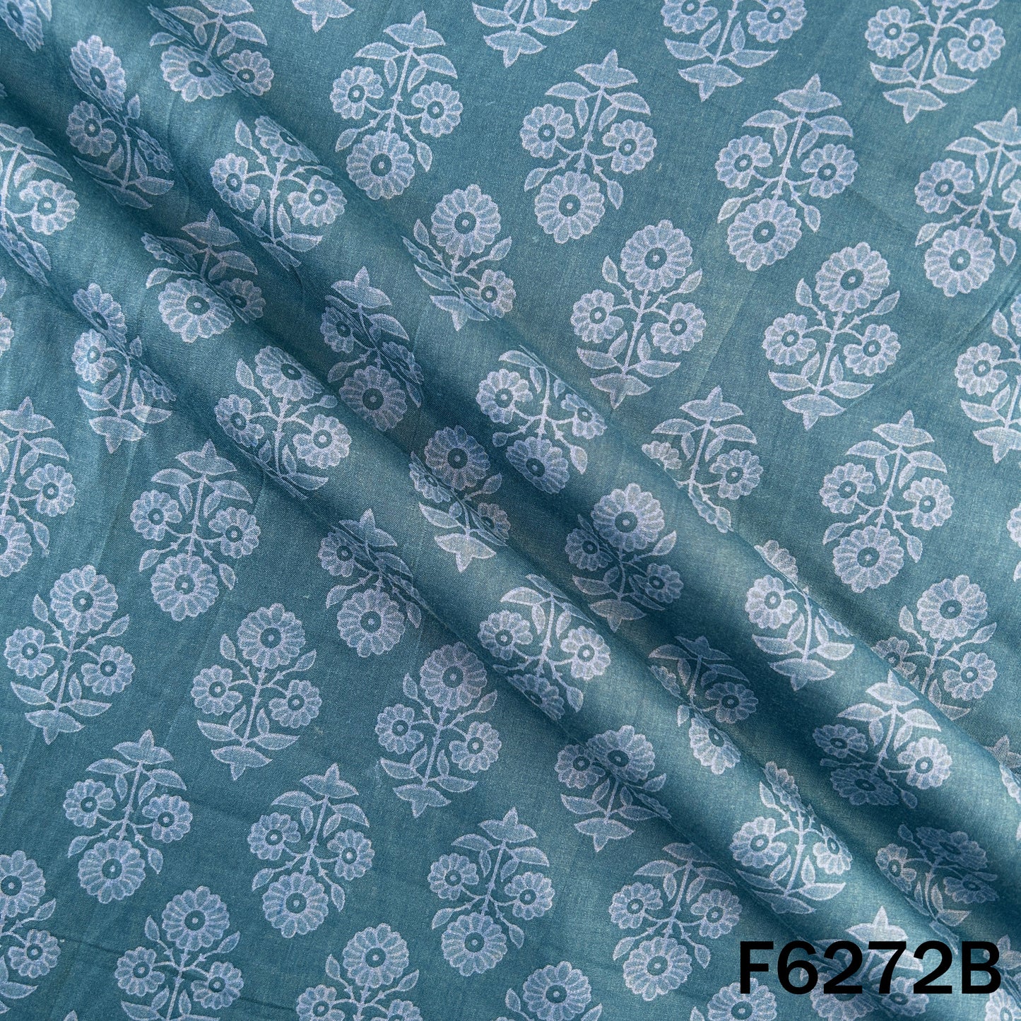Printed Lizzy Bizzy Cotton Fabric - F6272