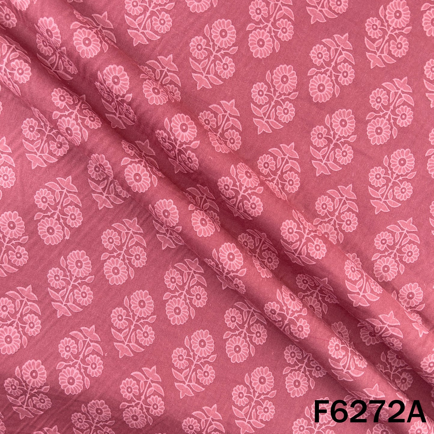 Printed Lizzy Bizzy Cotton Fabric - F6272