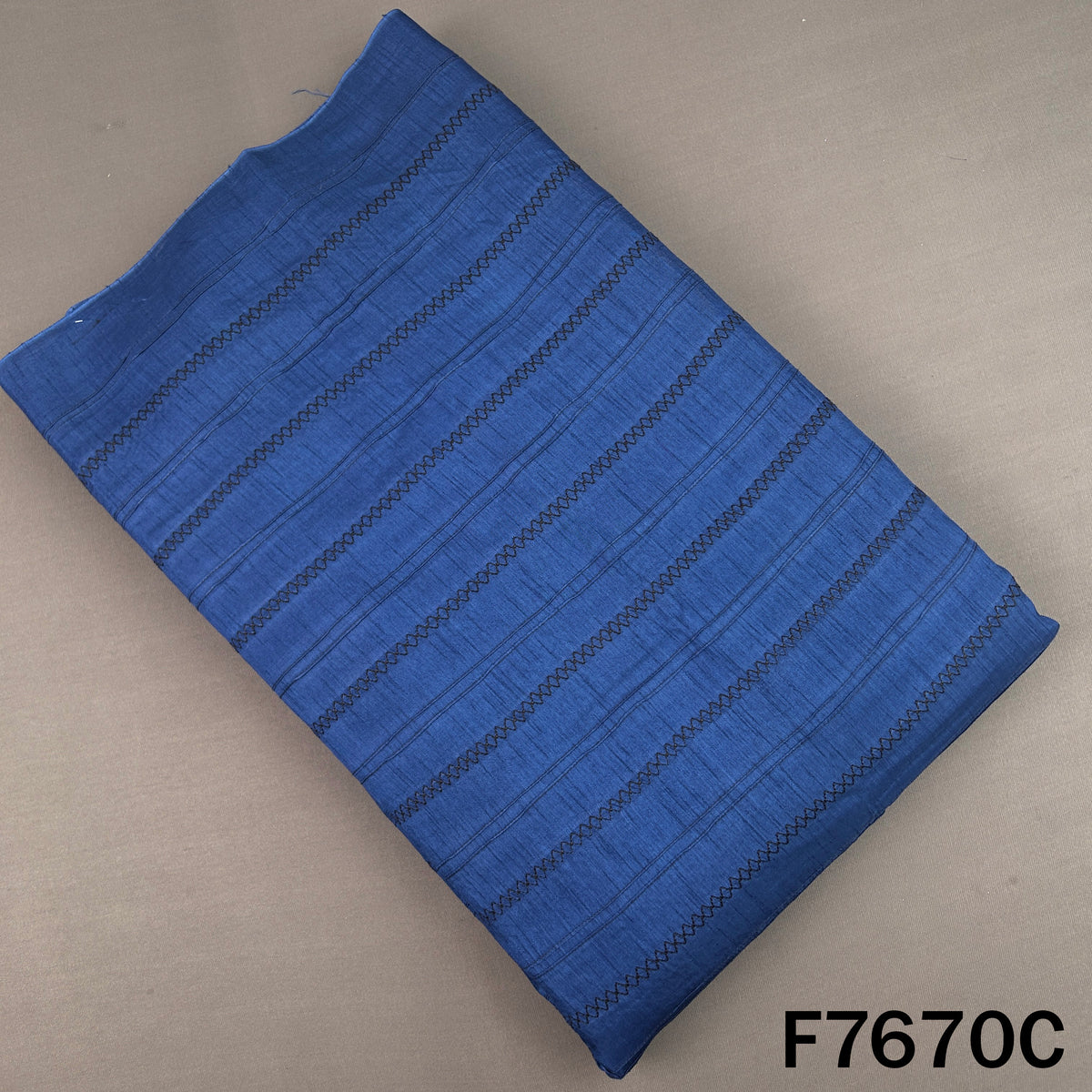 Thread Work Monga Silk Fabric - F7670