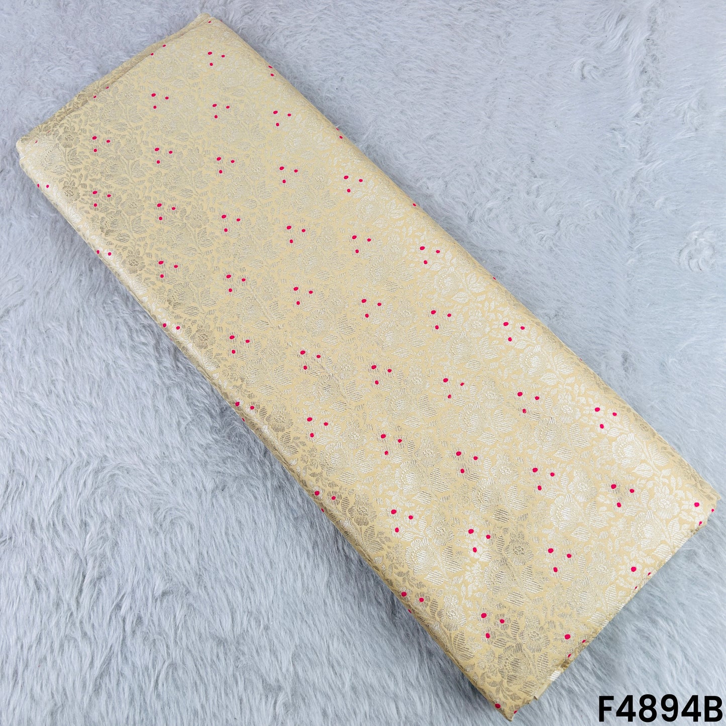 Banarasi Brocade Fabric-F4894