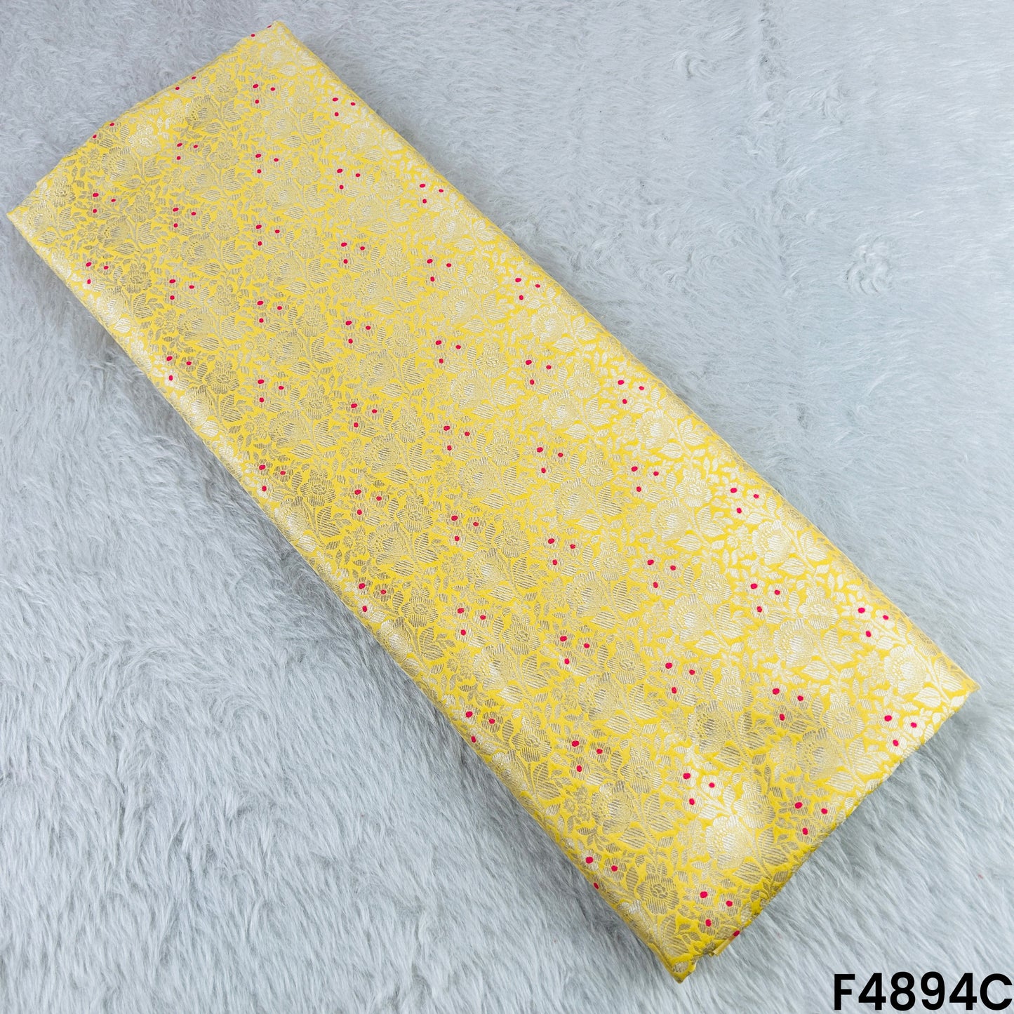 Banarasi Brocade Fabric-F4894